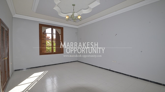 Villa non meublé pour la location annuelle à targa