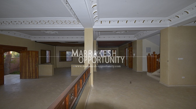 Location villa vide au quartier targa