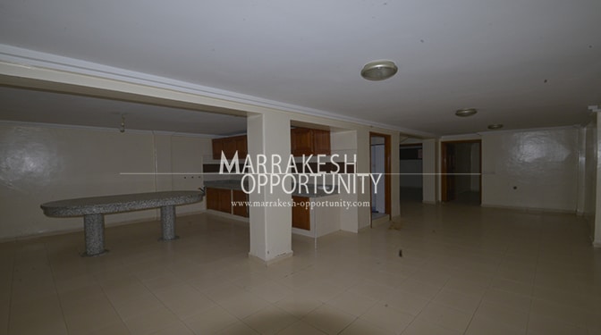 Location villa vide au quartier targa