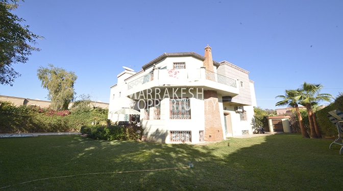 Villa for Sale with Pool in Targa
