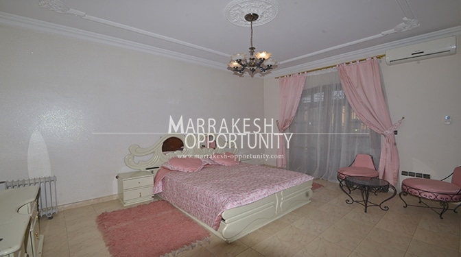 Villa for Sale with Pool in Targa