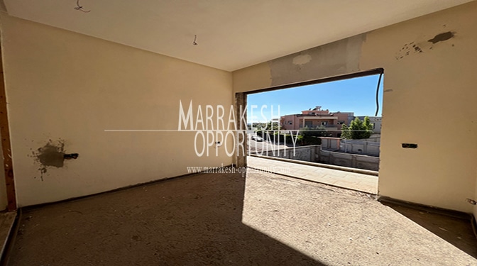 Villa for Sale in Route Casa