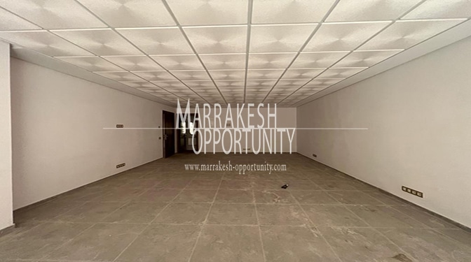 Spacious Commercial Space for Long-term Rental in Gueliz