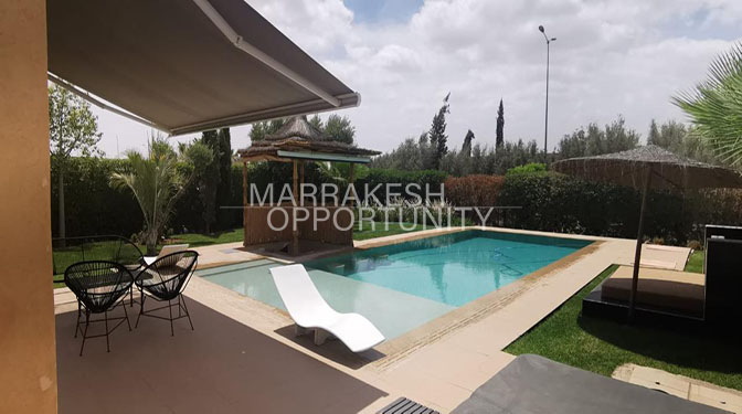 Location villa lumineuse et moderne