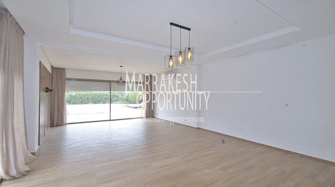 Location villa lumineuse et moderne