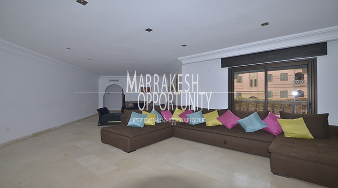 Apartment for Sale with Terrace in Agdal