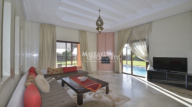 Charming Villa for Sale in Route de Fes