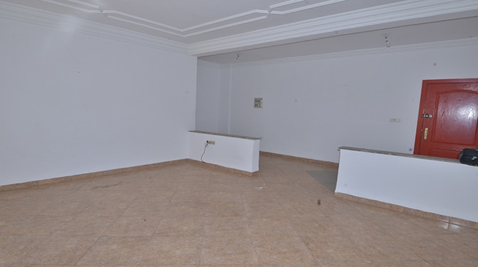 Location appartement vide situé au centre