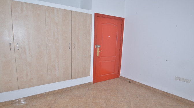 Location appartement vide situé au centre