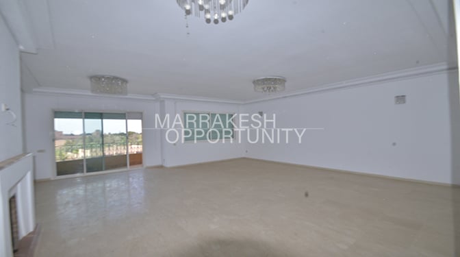 Location appartement vide situé au cœur de Guéliz