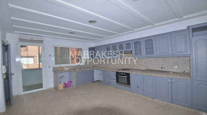 Location appartement vide situé au cœur de Guéliz