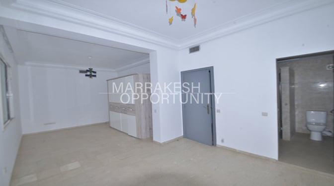 Location appartement vide situé au cœur de Guéliz