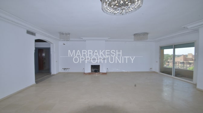 Location appartement vide situé au cœur de Guéliz