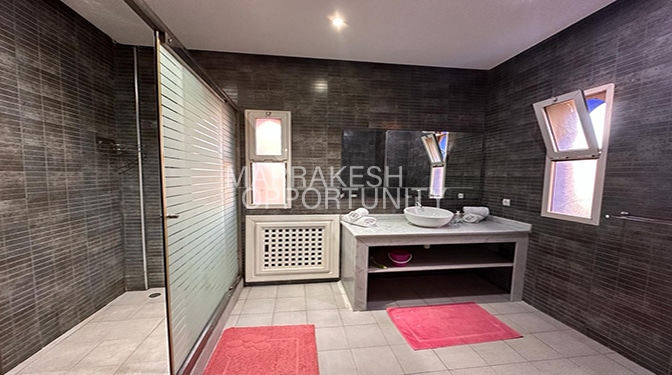 Magnifique petite villa en vente sur Targa