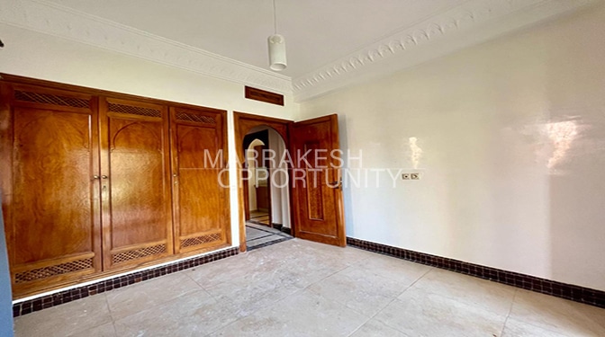 Un joli Studio en location longue durée situé à Targa