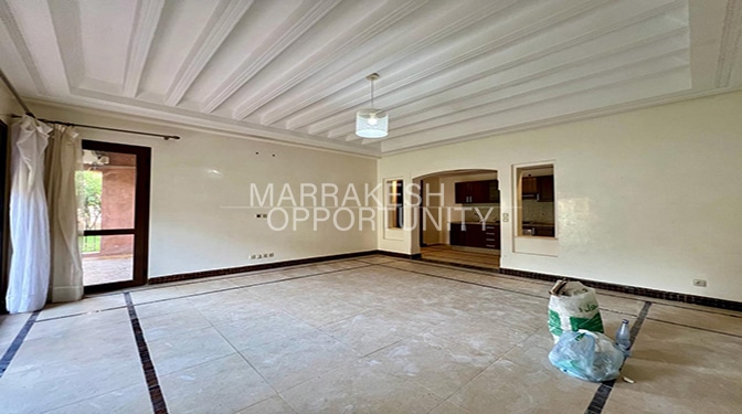 Un joli Studio en location longue durée situé à Targa