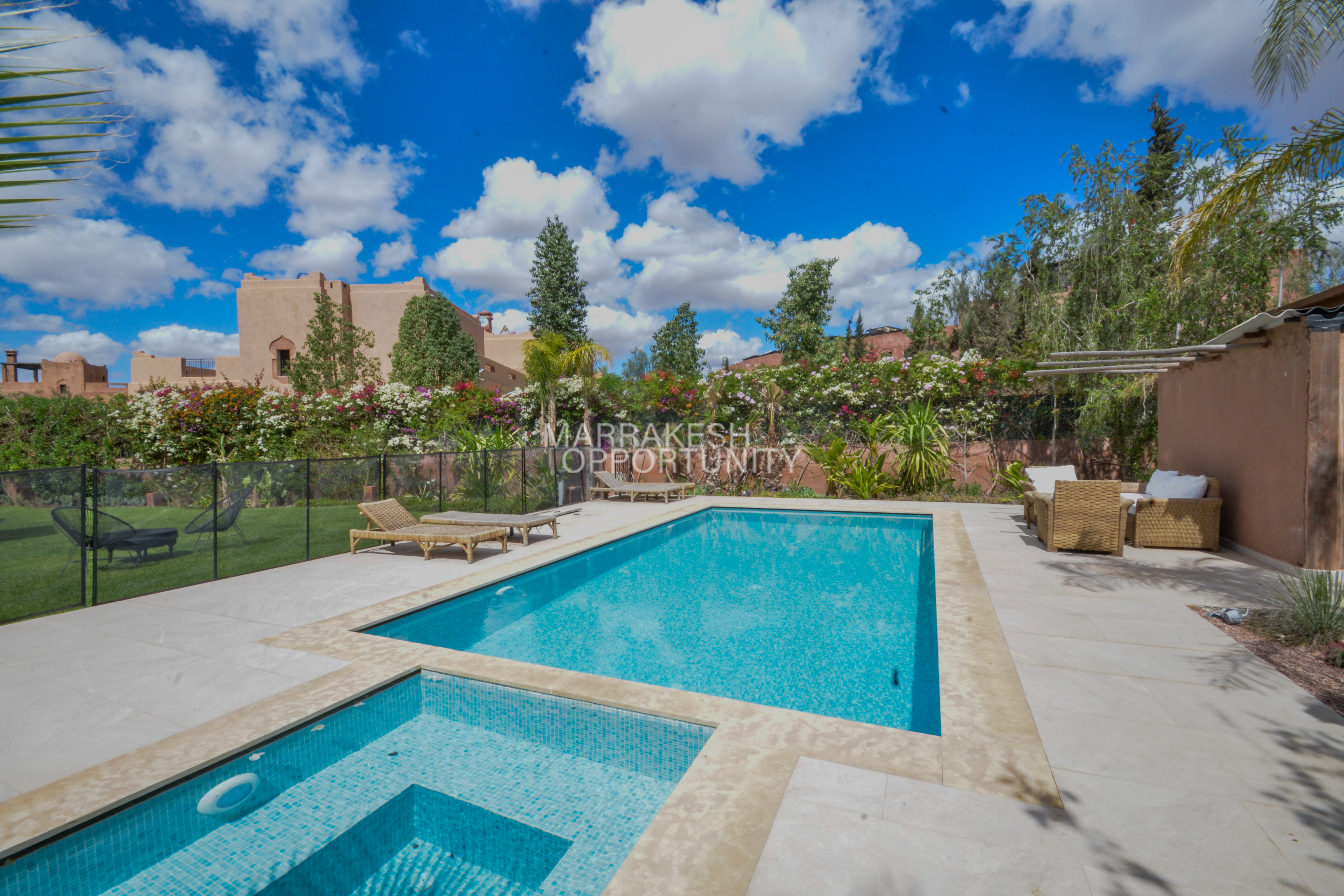 Furnished Villa for Seasonal Rental with Pool in Palmeraie