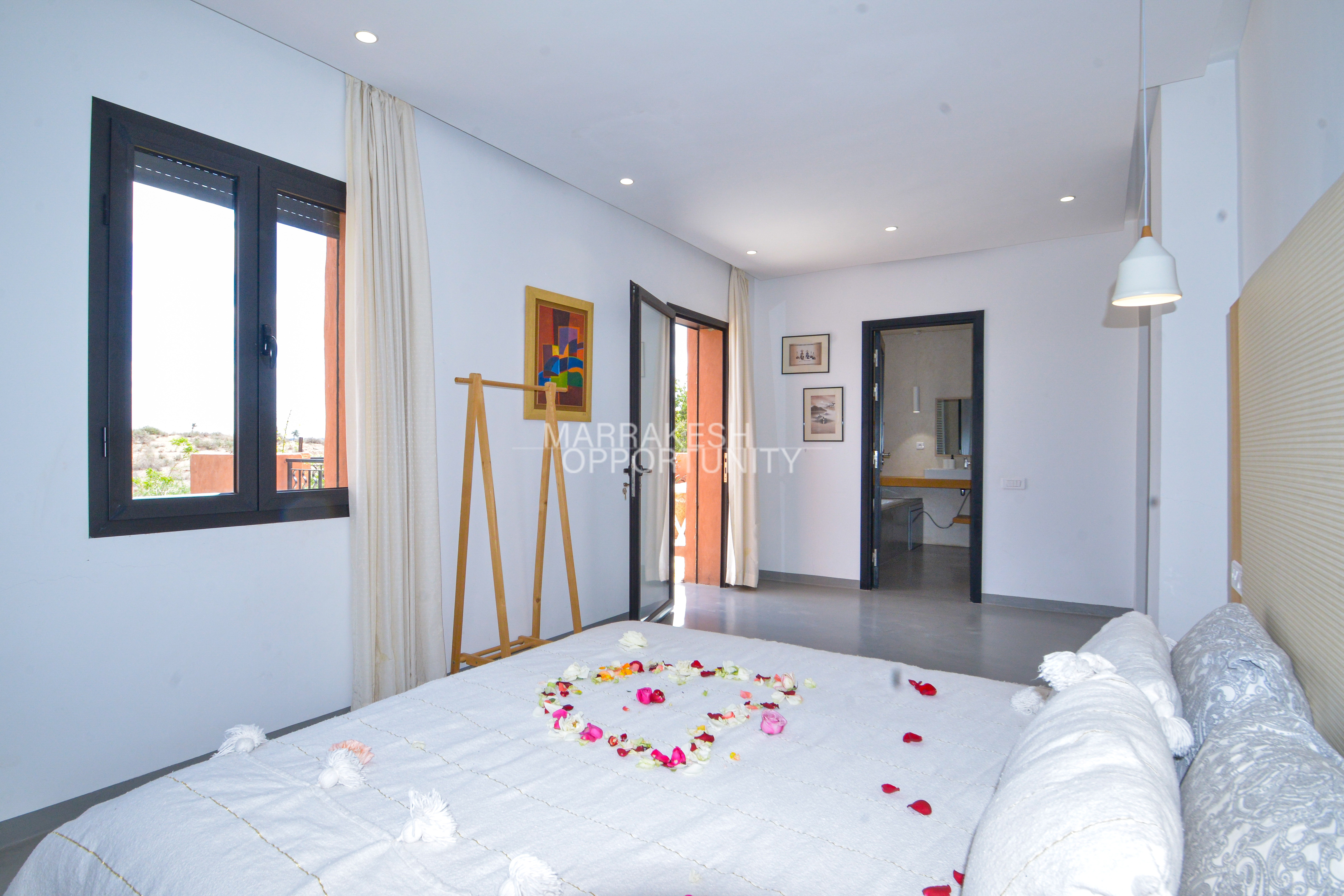 Furnished Villa for Seasonal Rental with Pool in Palmeraie