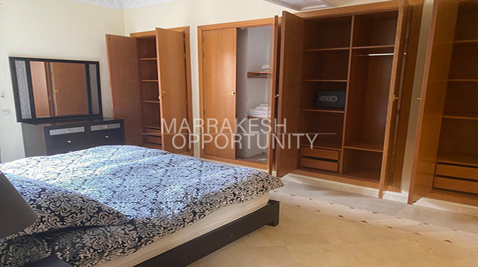 Magnifique appartement proposé pour la location longue durée situé sur Guéliz