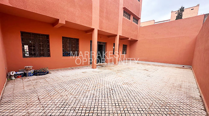 Commercial Space for Long-term Rental in Sidi Ghanem Industrial District