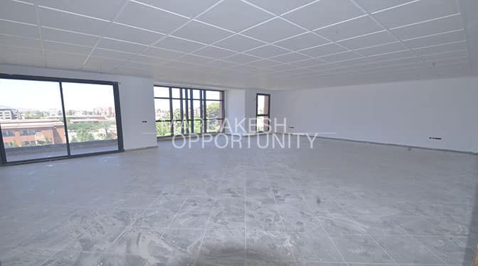 Commercial Space for Long-term Rental in Gueliz