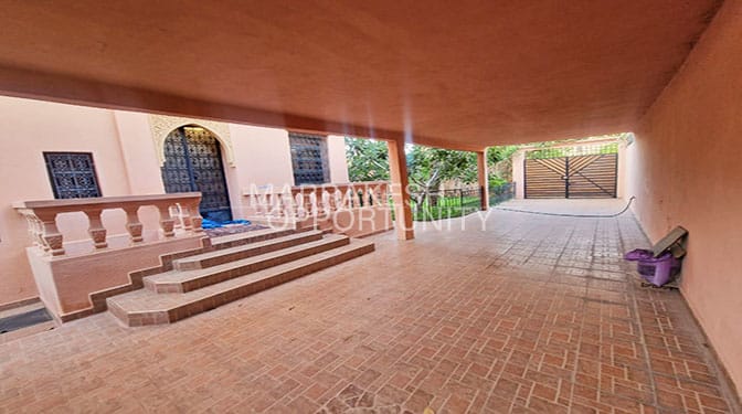 Majestueuse Villa avec piscine proposée en vente à Targa