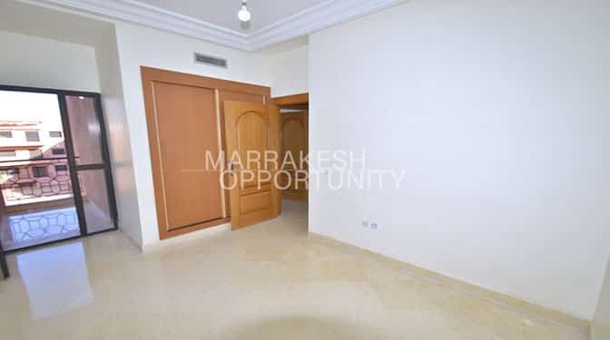 Magnificent Furnished Apartment T4 for Sale in Semlalia District