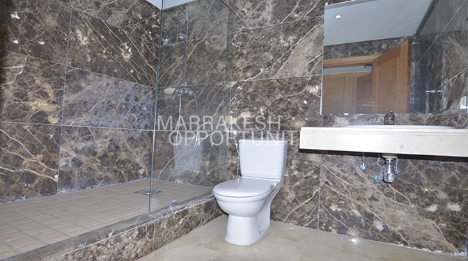 Appartement spacieux non meublé en location à Guéliz