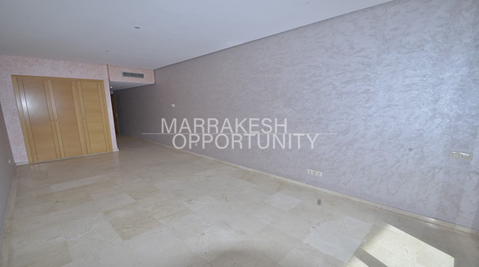 Appartement spacieux non meublé en location à Guéliz