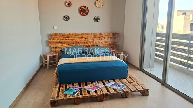 Jolie Villa Meublée avec piscine en vente sur la route de casa