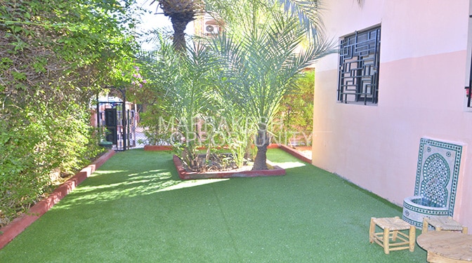 Joli Appartement meublé au Rez de jardin en location au quartier Mebrouka