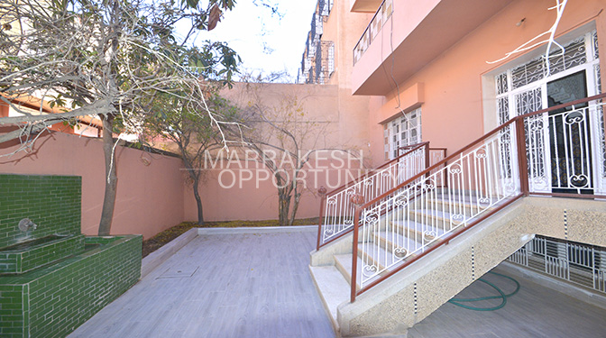 Spacieuse Villa vide en location à proximité de Majorelle