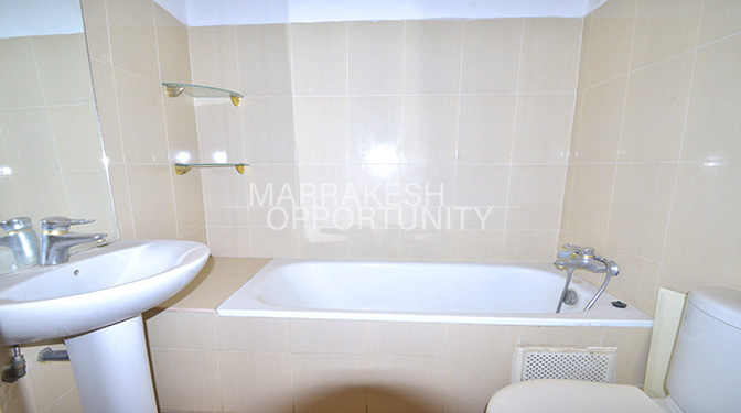 Appartement spacieux en vente sur boulevard Abdelkrim khettabi