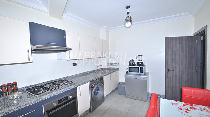 Spacious Furnished Apartment with 3 Bedrooms for Long-term Rental in Gueliz