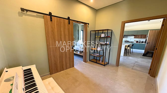 Modern Villa for Sale with Pool in Route de l'Ourika