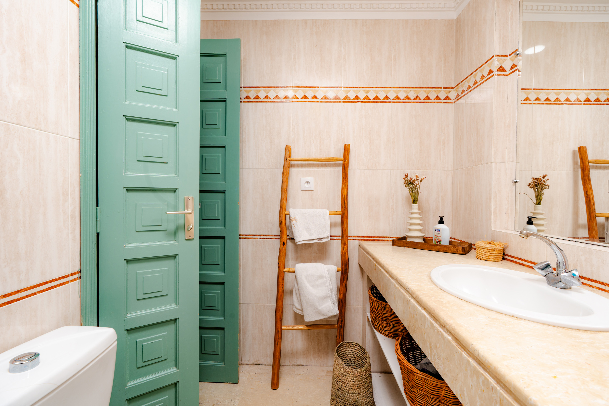 Magnificent Furnished Apartment for Seasonal Rental Garden Level in Hivernage