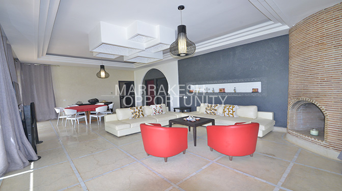 Sumptuous Furnished Villa for Seasonal Rental with Pool in Route de Fes