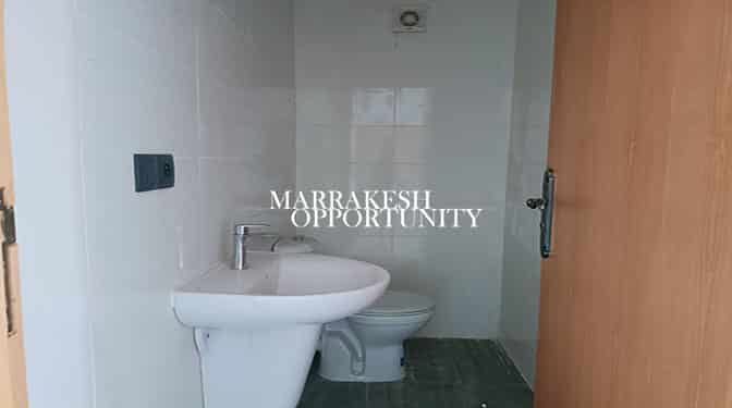 Commercial Space for Long-term Rental in Gueliz