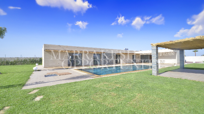 Moderne villa plain-pied à vente sur la route de l&rsquo;Ourika