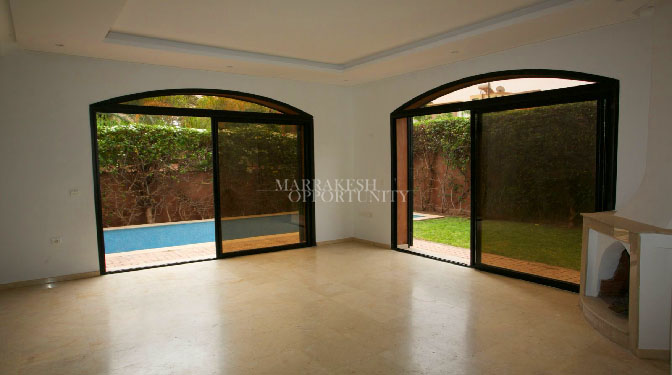 Beautiful Villa for Sale with Pool in Targa