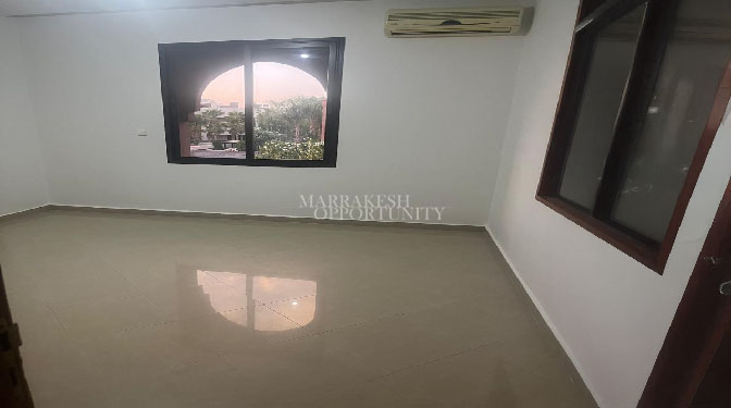 Beautiful Villa for Sale with Pool in Targa