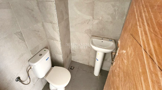 Commercial Space for Long-term Rental in Gueliz