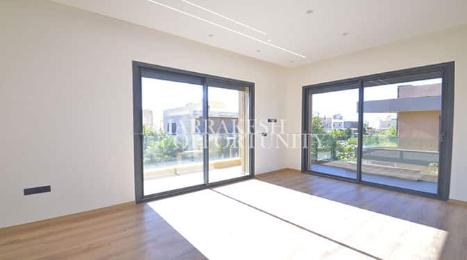 Prestigious New Villa for Sale in Route d'Amizmiz