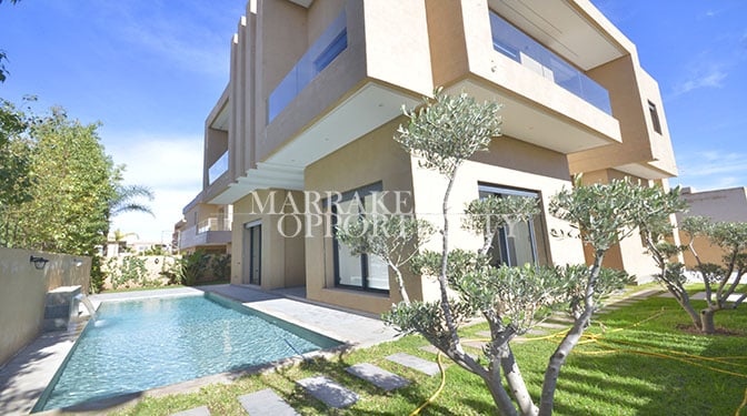 Prestigious New Villa for Sale in Route d'Amizmiz