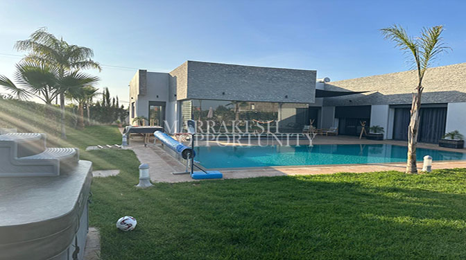 Sumptuous Modern Villa for Sale in Route Ouarzazate